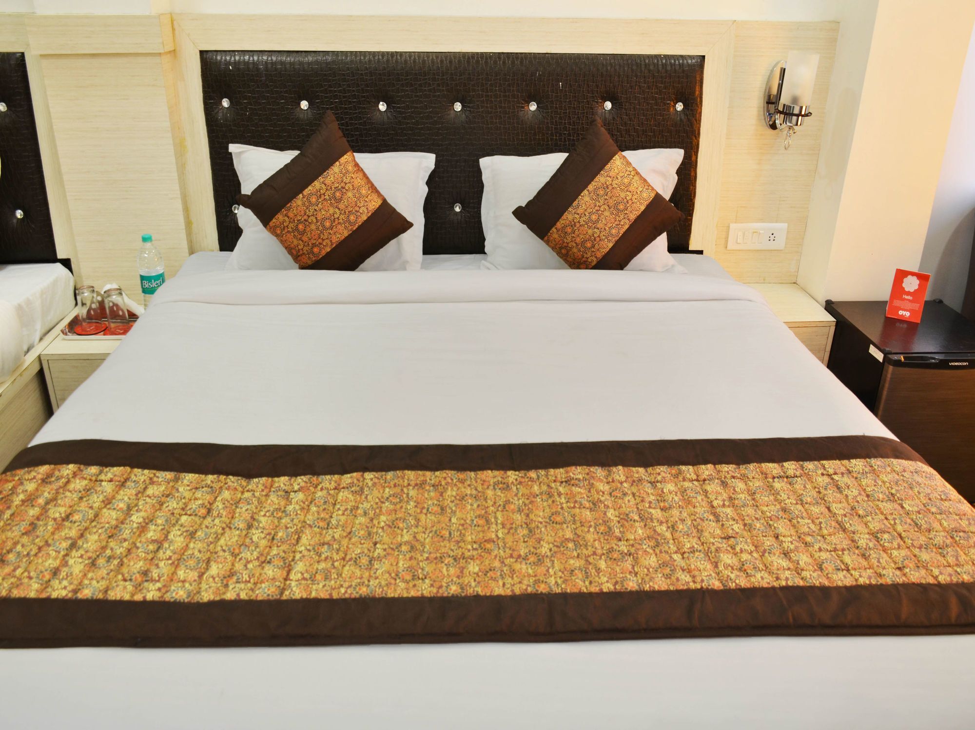 Oyo 7447 Grand Park Hotel Amritsar Exterior foto